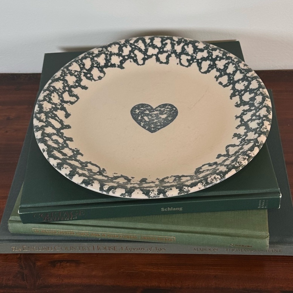 Vintage Folk Craft Heart Patterned Plate Green Ceramic Stoneware Tienshan - Picture 2 of 5